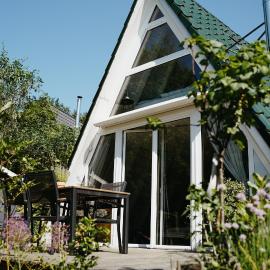 Naturhaus am Felsenweg, מלון בMitlosheim