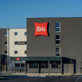 ibis Saint Paul Trois Chateaux, hotell i Saint-Paul-Trois-Châteaux