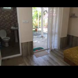 mianino, hotel Itʼkhvisi városában