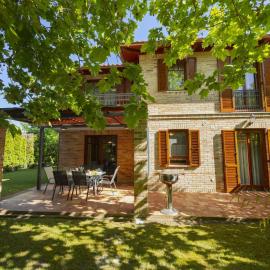 Holiday Home Toscana by Interhome, hotel in Balatonőszöd