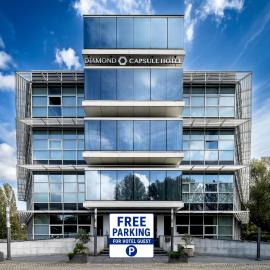 Diamond Capsule Hotel Amsterdam South, khách sạn ở Amstelveen