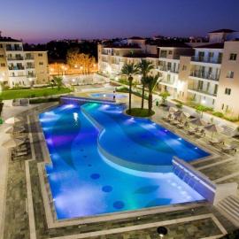 Ely apartment 3 swimming pools, luxury complex in Paphos