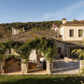Apeiros Chora Hotel, hotel i Kato Pedina