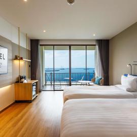 Novotel Koh Si Chang, hotell sihtkohas Ban Phanu Rangsi