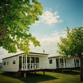 Camping benquerencia, hotel u gradu Pena