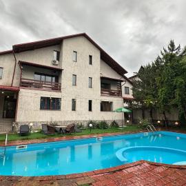 Gatsby Ortosay, Hotel in Orto-Say
