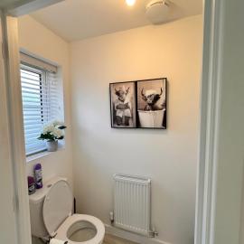 Room in Modern New Build 7 Min Walk to KGH