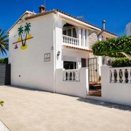 A H Rentals Villa Carolina