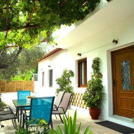 ilioni house