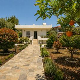 VaiAna country house near Eretria