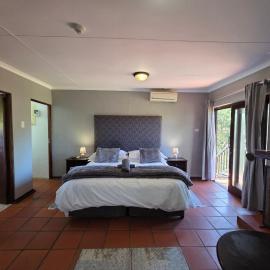 Begonia at Greenway Woods، فندق في وايت ريفر