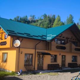 Приватна садиба "Гереджука", hotel v mestu Vorokhta