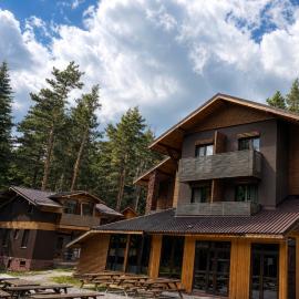 RILA 6ATO Hotel & Restaurant