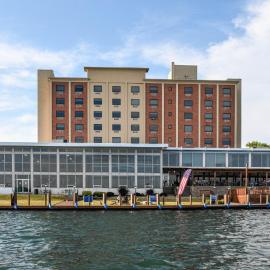 Crowne Plaza Niagara Falls NY - Riverside by IHG, hotel a Niagara Falls