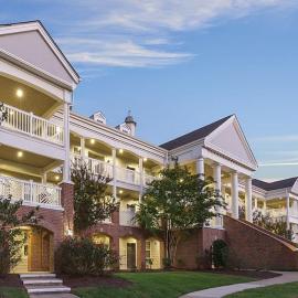 CW Governor's Green Four 2BR Suites Sleeps 32