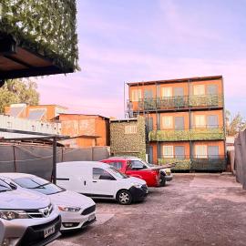 Hospedaje Oasis Modulares, hotel em Calama