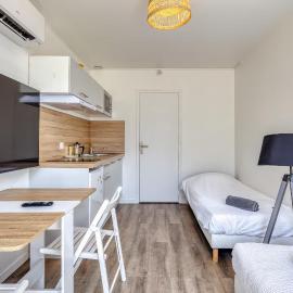 SER4 studio avec WIFI proche Rouen