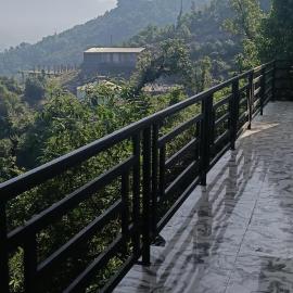 Pahadi Bhula Mountain View Cafe & Rooms