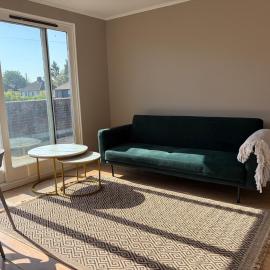 1 BR Flat Near City Centre with Parking, hotel in Chesterton