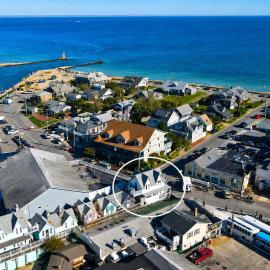 Cozy Downtown Studio - Walk to Ferry & Town, hotel a Oak Bluffs