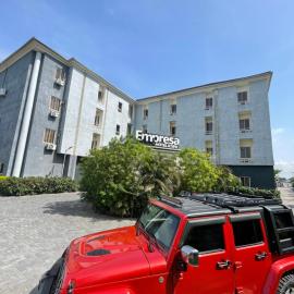 Empresa Hotel & Spa, hotel en Lekki