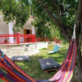 Casa BnB Pappappero Monti della Laga, hotel a Fioli