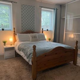 No23 - Bright & spacious 2nd floor flat - PET friendly, hotel in Stanwix