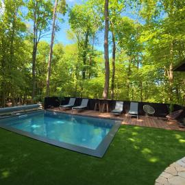 Forest Escape with Jacuzzi & Pool Among the Trees by Destination GREEN Croatia, hotel u Ivancu