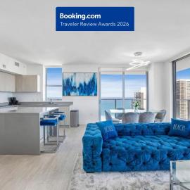 HYDE BEACH HOUSE - MILLIONAIRE 2 bd 2 ba APT, DIRECT OCEAN VIEW, 5 MIN WALK TO OCEAN, NO RESORT & PARKING FEES, CHECK DETAILS