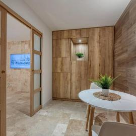 Saint-Martin-dʼHères में, होटल Suite romantique luxueuse avec Spa