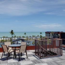 Pelican Perch Penthouse at Pointe Santo, hotelli kohteessa Sanibel