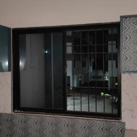 SMith octozon, Hotel in Waluj Buzurg