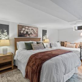 Cozy Private Suite near Lambeau Field