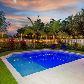 Romantic Tropical Escape with Private Pool