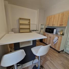 가프에 위치한 호텔 Quiet two bedroom apartment which is accessible and convenient in the centre of gap