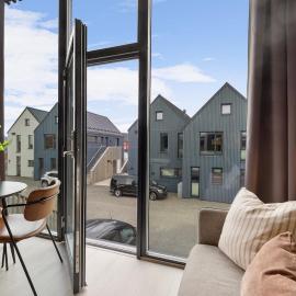 Modern apartment in beautiful Henningsvær