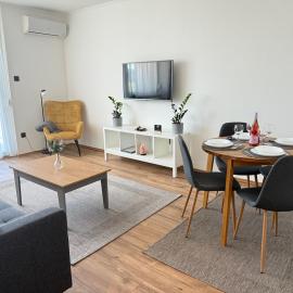 Radnóti Apartman Győr