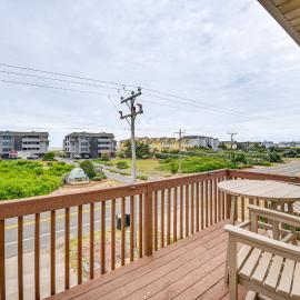 Walk to Beach & Dining! Outer Banks Home w/ Grill