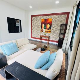 Thalang Home, hotel v destinaci Thalang