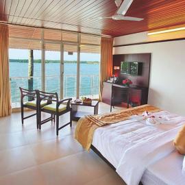 Mannath Ayur Island Resort