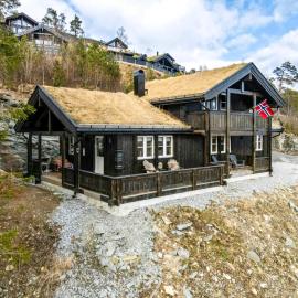 Mountain Cabin With Panoramic Views In Kvamskogen