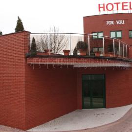 Hotel For You, hotel v mestu Pabianice