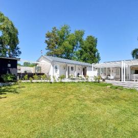 4 Bedroom Amazing Home In Haverdal