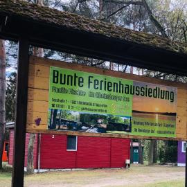Bunte Ferienhaussiedlung, hotel in Rheinsberg