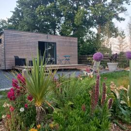 Pause Bretonne - Tiny house et sauna ChrisCo, hotel em Gommenecʼh