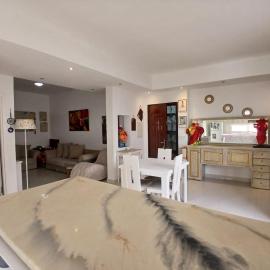 maison des artistes, Hotel in El Haouach