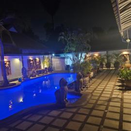 Superbe villa au calme à Pattaya