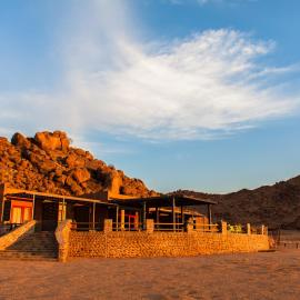 Greenfire Desert Lodge, hotel in Duwisib