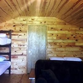 Luxury Black Hills Cabins & RV Resort Near Sturgis, South Dakota, hotell sihtkohas Sturgis