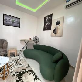 Waterfront 3BR Lekki Lagoon View, hotel in Maiyegun